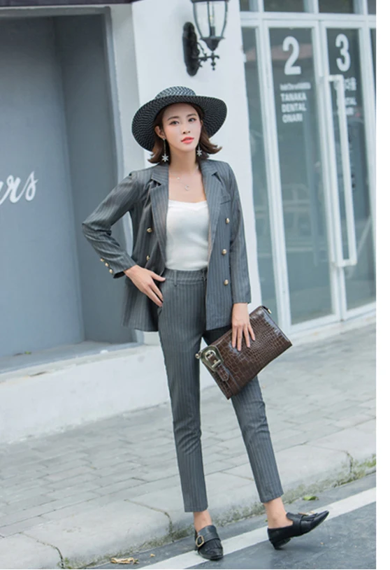gray7