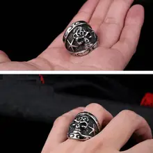 Men's stainless steel ring Personality punk ring Shantou ring Rock armor skull ring new retro punk skull ring rock car crack halloween men and women personality ring jewelry gift