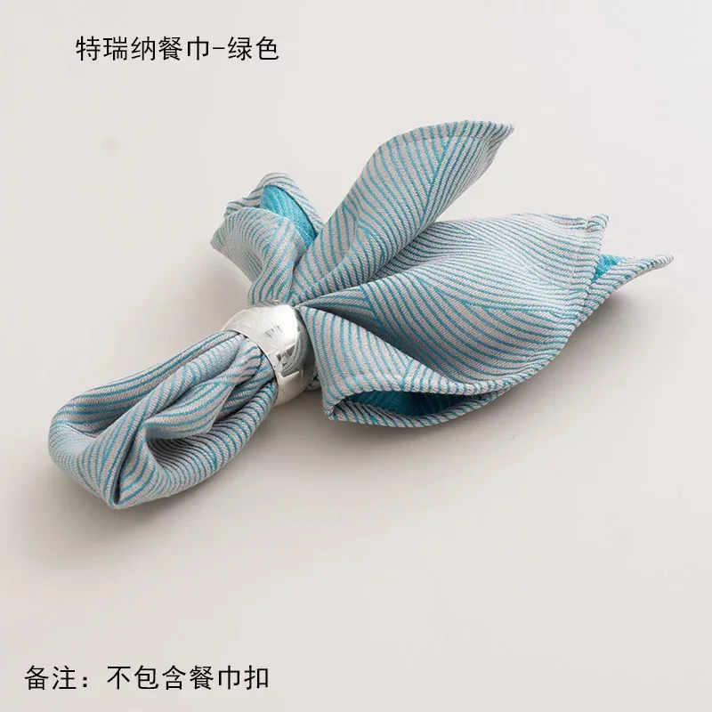 B6C16485-2C66-44B9-BEC4-4261333A5297