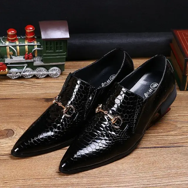 High Classy Black Crocodile Pattern Men Leather Shoes Pointed Toe ...