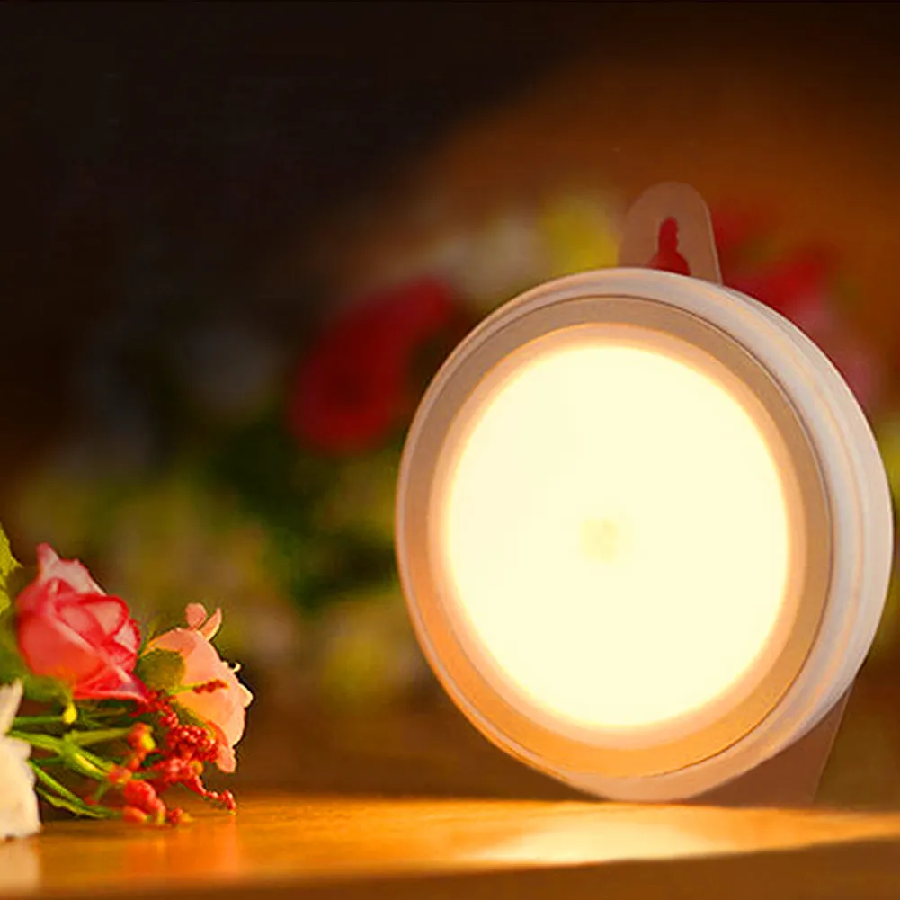 

5LED 2Color 30LM Auto Motion Sensor Detector PIR Infrared Night Light Lamp W/Hook Infrared Sensing