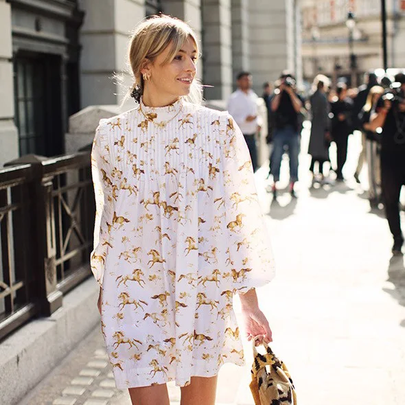 

2019 Spring Summer New White Print Pattern Long-sleeved High-collar Dress Women's Dress Knee-Length Print A-Line Dress Women