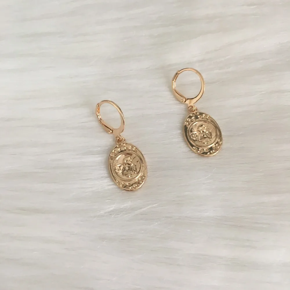 

TRENDY EARRINGS GOLD COLOR PLATING ANGEL ENGRAVED PENDANT DROP EARRING FOR WOMEN GIRL