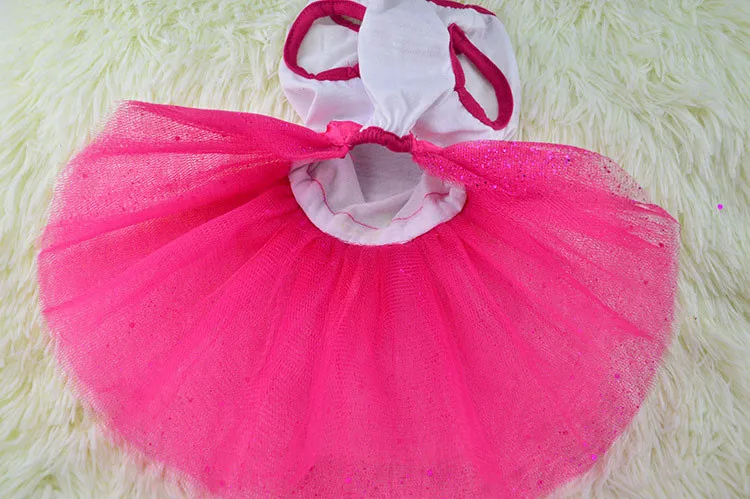 Newly Sexy Tulle Puppy Dog Cat Clothes Red Heart Cat Dress Skirt Wedding Dresses Pet Dog Apparel in Spring and Summer Wholesale XS-XXL5