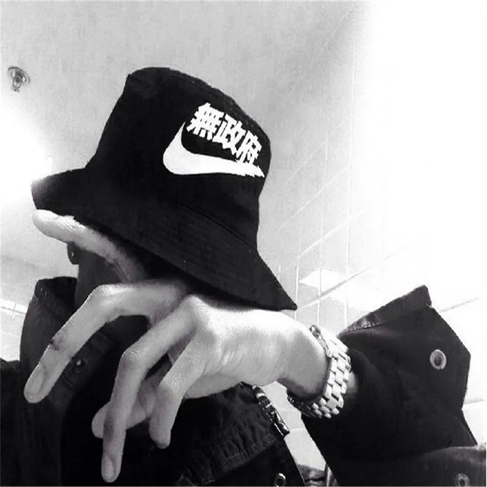 Dongking الأزياء الصينية طباعة دلو القبعات للرجال الهيب flodable gorras أبيض أسود Dongking الأزياء الصينية طباعة دلو القبعات للرجال الهيب flodable gorras أبيض أسود