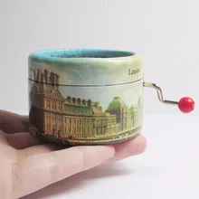 Caja de música con manivela, temática de París, ciudad, La vie en rose