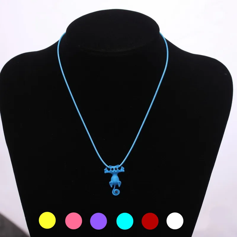 New Korean Cute Jewelry Fashion Cat Pendant Necklace For Women Wholesale Hot In White Purple Red Blue