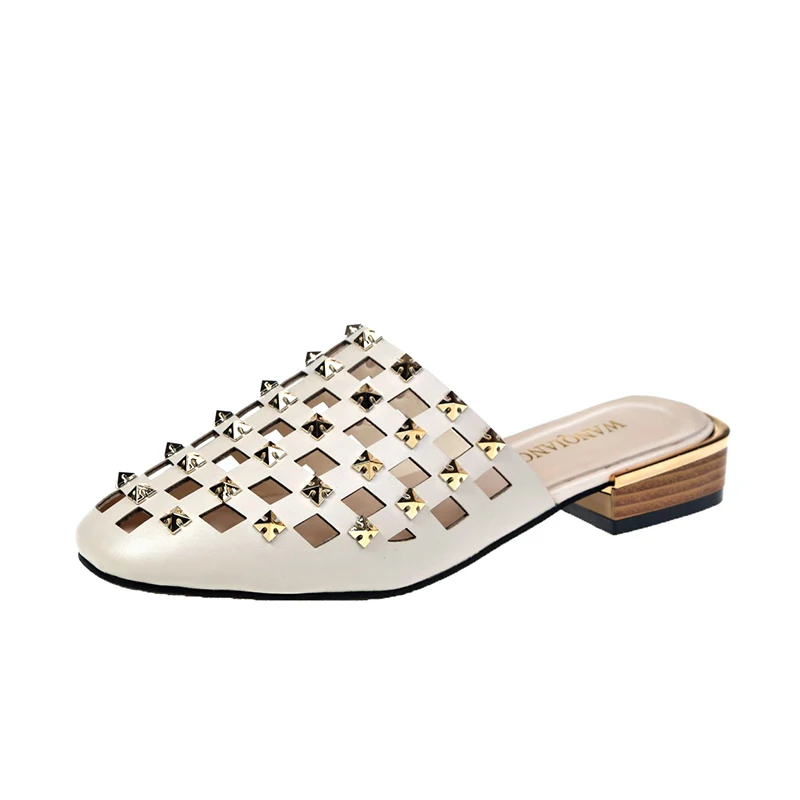 Slippers woman shoes 2019 new summer net red wild flat openwork rivets shoes wear Baotou beach sandals and slippers