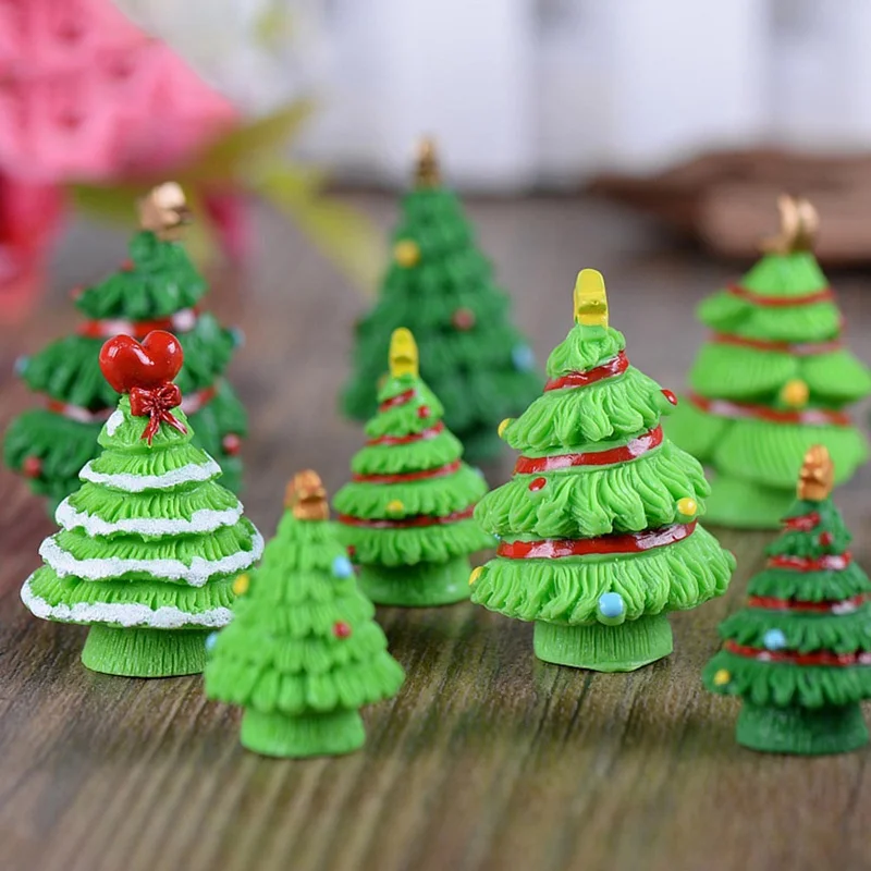 

1Pc Christmas Tree Miniature Figurine Mini Christmas Decoration For Home DIY Fairy Garden Ornaments Resin Craft Kids Toys