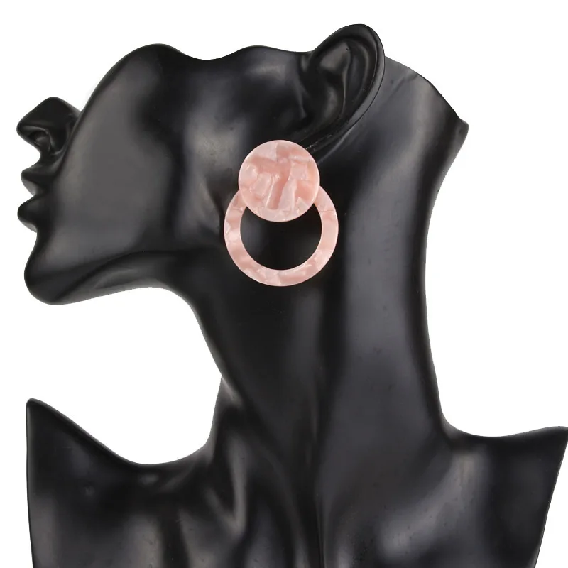 10775582052_1626211359 (1)