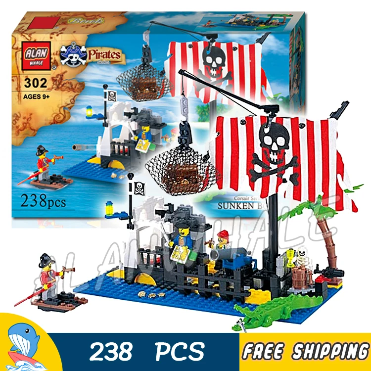 

238pcs 2017 new 302 Pirate Series Bricks Set Sunken Boat Command Center Ship Model Building Blocks toys Compatible With Lego