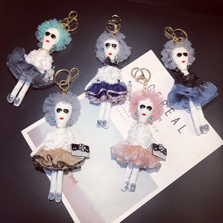 

Real Mink Fur Luxury Fashion Cute Funny Girl Keychain Pendant For Backpack Plush Key Chain For Women Bag Charm Accessories