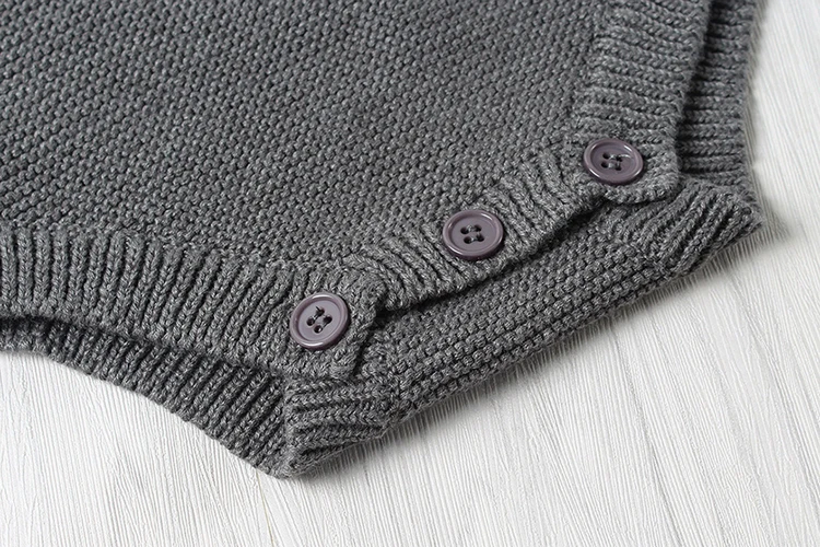 4556506702_1610855387