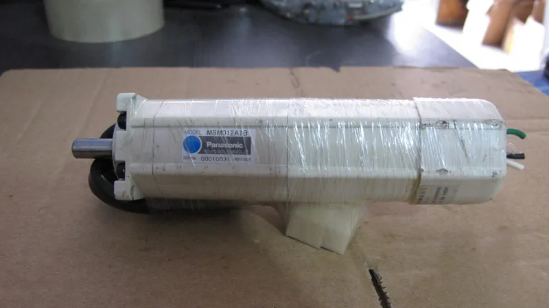 

Used servomotor MSM012A1B Almost new warranty for three months