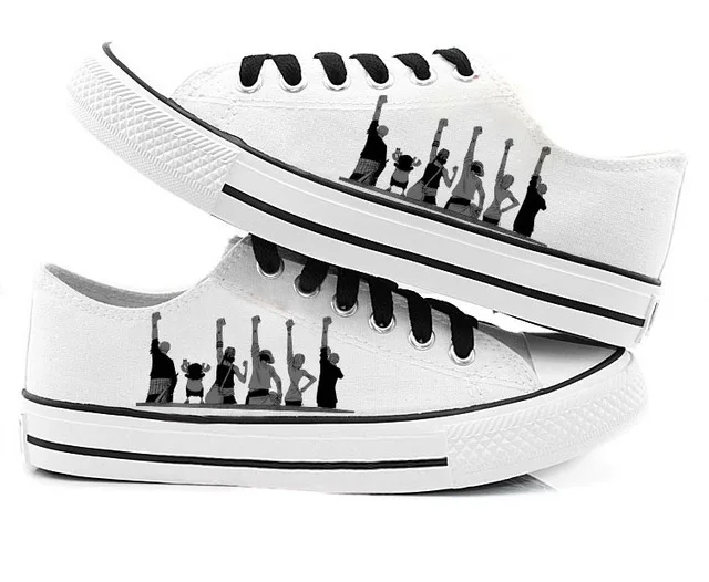 Летняя обувь для костюмированной вечеринки в японском стиле с героями мультфильмов; парусиновая обувь на низкой плоской подошве для студентов; обувь для Хэллоуина; обувь унисекс с аниме «Луффи»; 011004 - Цвет: 2