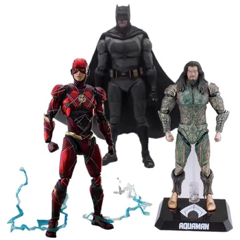 

18cm DC Superhero Justice League The Flash Aquaman Bruce Wayne PVC Action Figure Collectible Model Vinyl Doll Toys