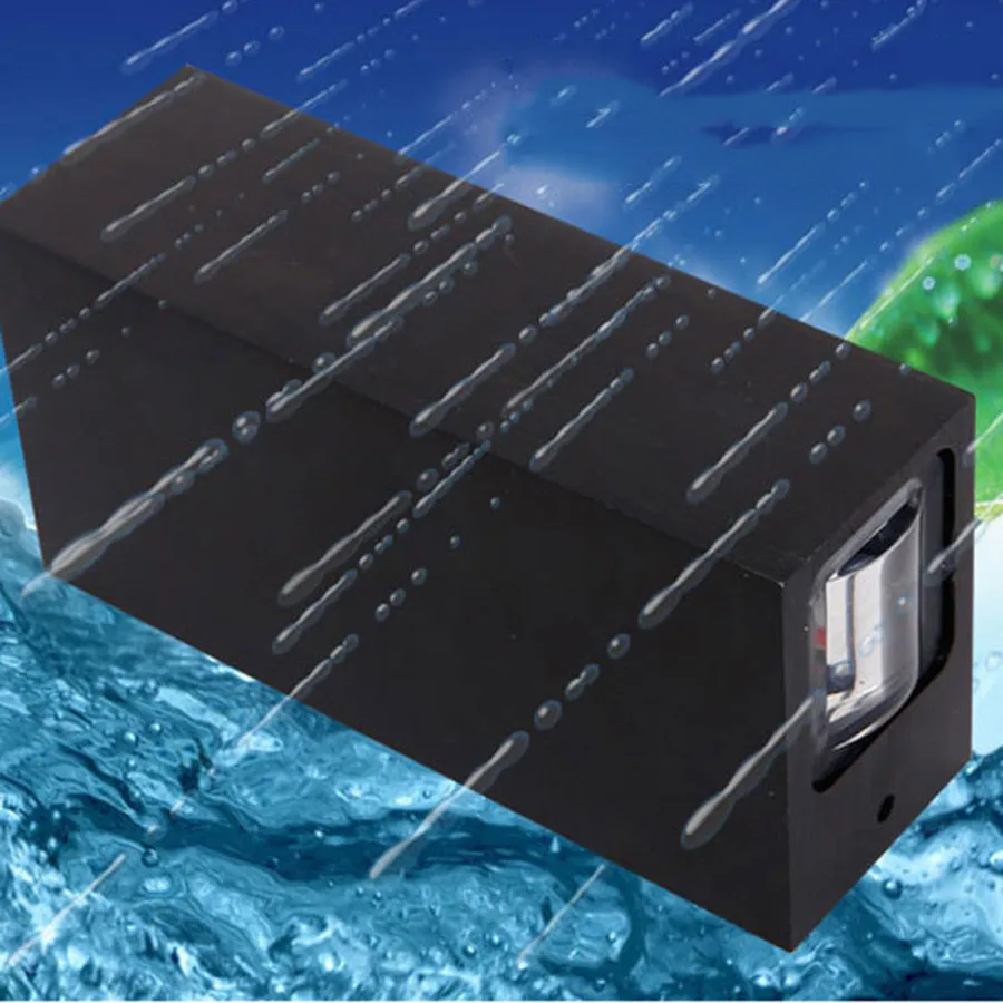 4553876889_1555528102