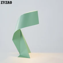 Makaron простая Светодиодная настольная лампа скандинавские креативные постсовременные дизайнерские настольные лампы для спальни декор для гостиной светодиодная железная настольная лампа