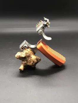 

Clearance Newest Slingshot 304C Steel and Alloy Fast Install Band Color Catapult Powerful Double Aim 2 Rubbers Outdoor Tool