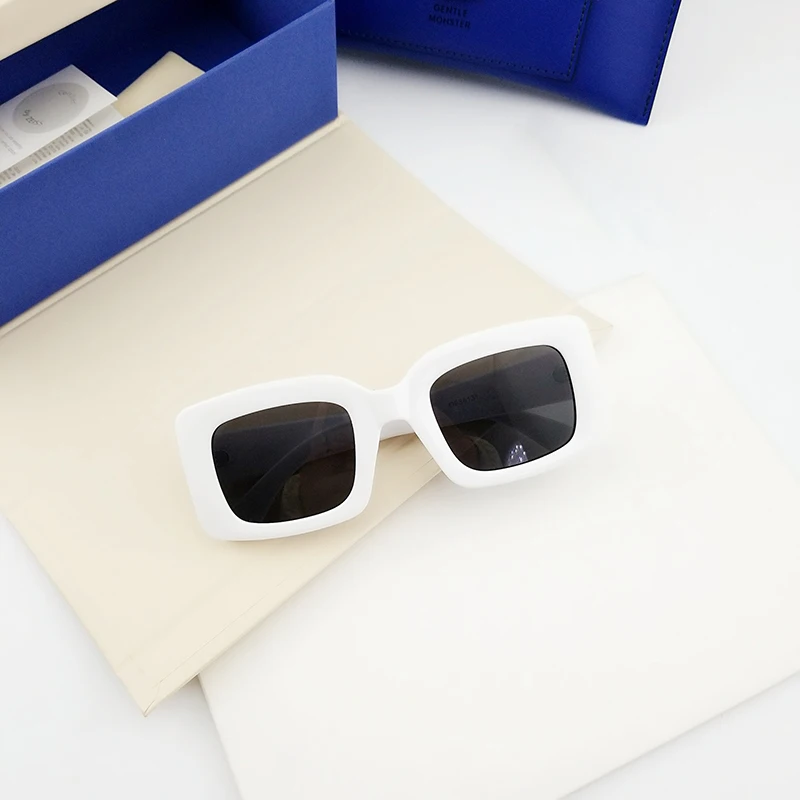 Square Sunglasses (22)