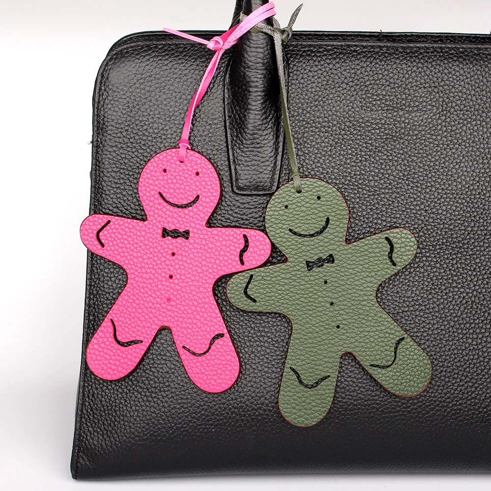 Famous Brand Designer Fashion Cute Gingerbread Man Faux PU Leather Keychain For Women Girls Bag Charm Backpack Pendant|Брелоки| |
