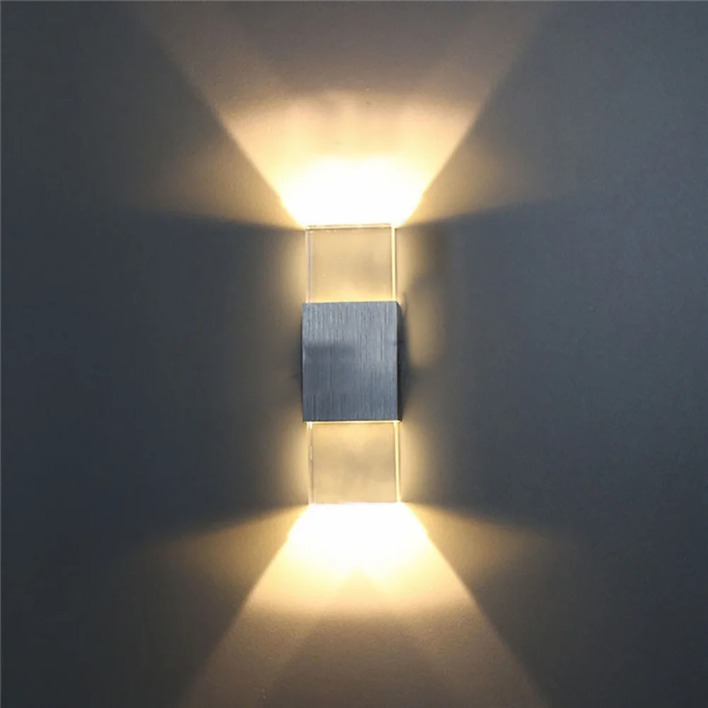 Lampada da parete a led per bagno : lampada da parete per bagno ...