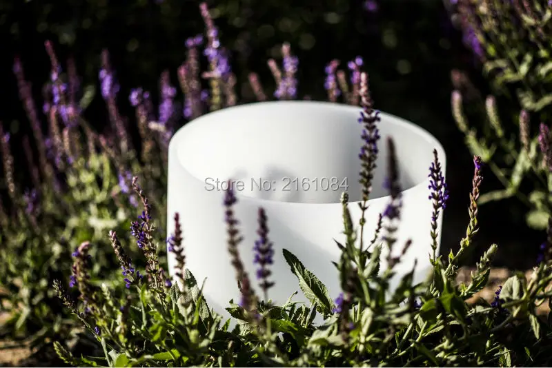 C e d e e e f e g e a e b de Cristal de Quartzo Taças para a para a Terapia de Som Livre e O ring Som com Uma 432 hz 8 Nota Terapia de Camurça