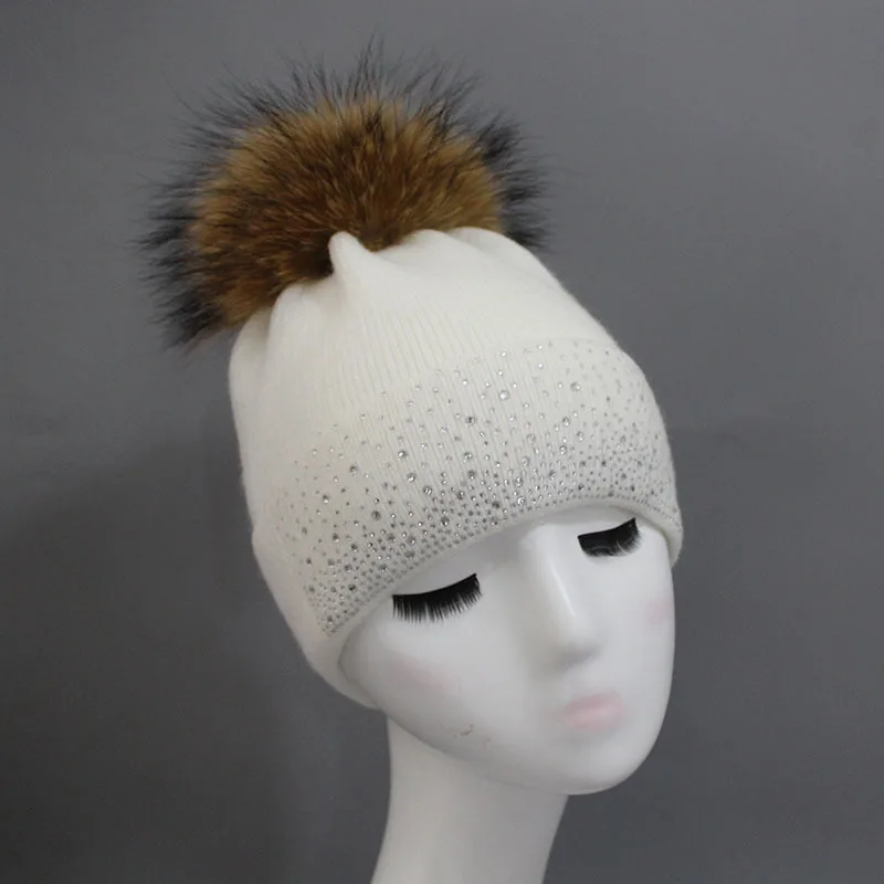 Женская шерстяная шапка Skullies Beanies с помпоном из меха енота бусинами женские