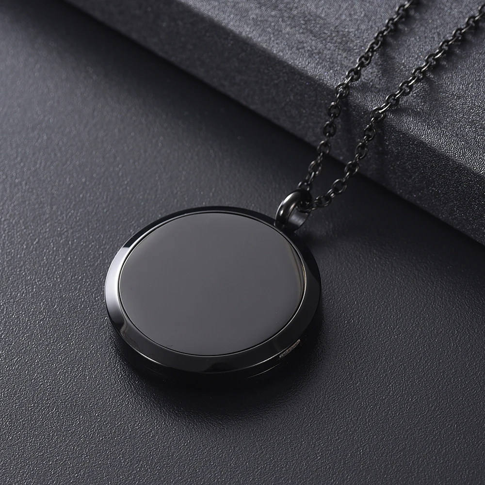 IJP0369(8)
