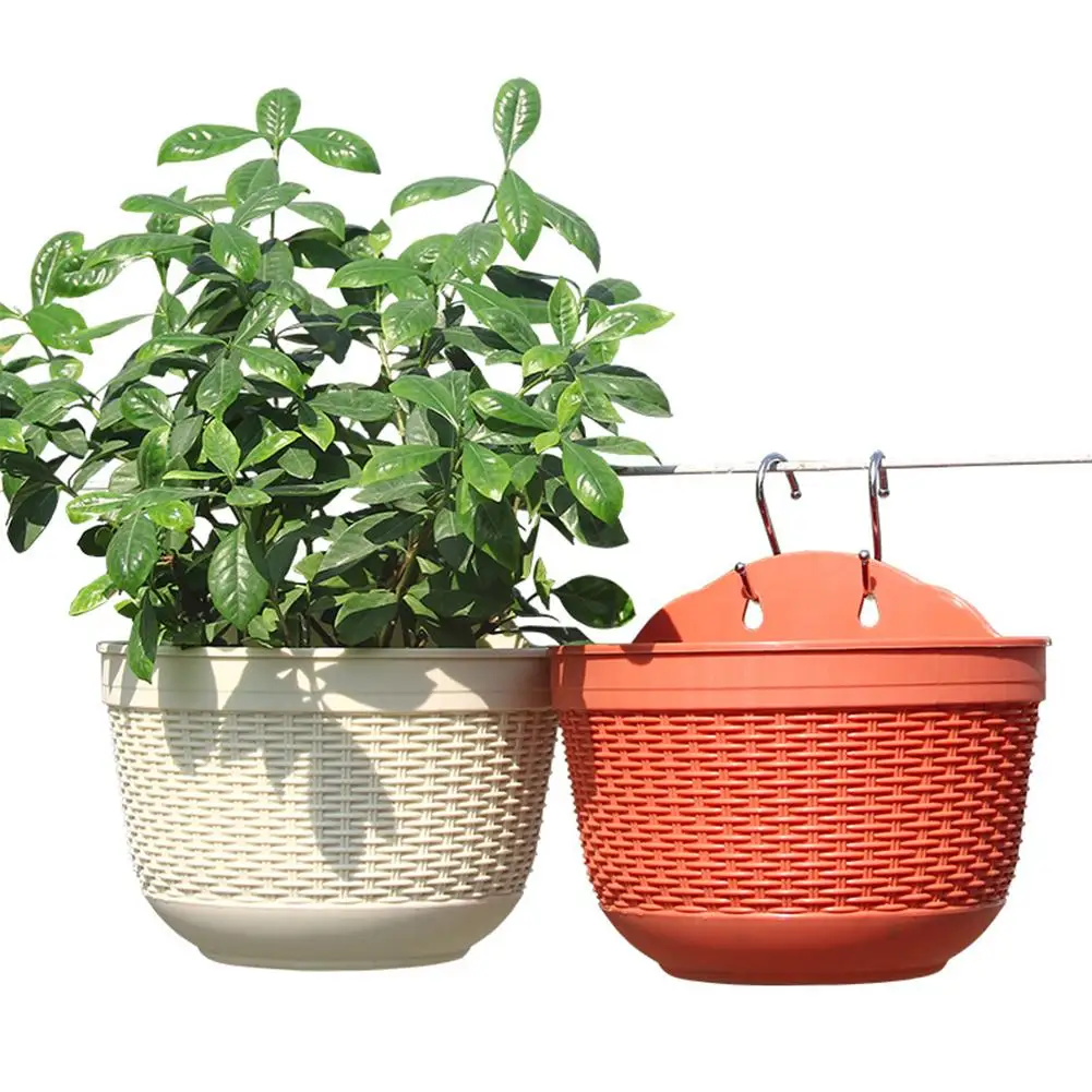 

4PCS/Set Plastic Wall Hanging Semicircular Imitation Rattan Hanging Wall Green Flower Pot Wall Hanging Planter Basket Mount