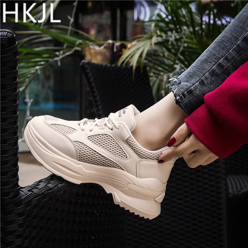 

HKJL 2019 new female Korean version of white casual sports shoes thick bottom muffin bottom sports shoes running shoes A610
