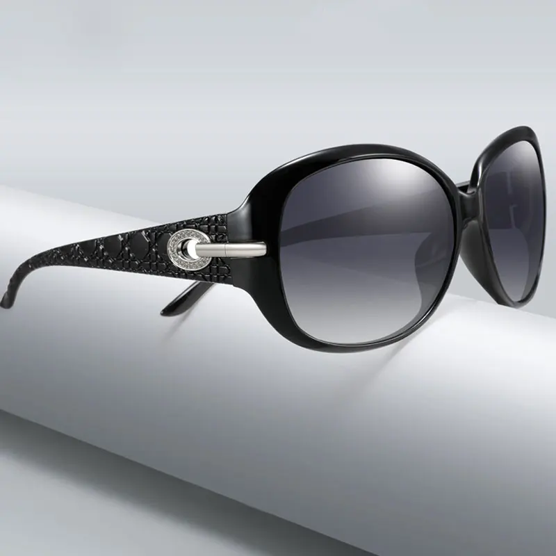 HUHAITANG Роскошные брендовые классические женские солнцезащитные очки дизайнерские Винтажные Солнцезащитные очки для вождения для женщин