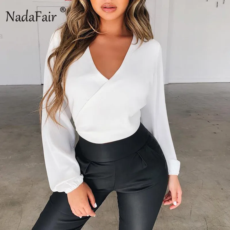 Женская блузка Nadafair белая шифоновая с длинным рукавом и открытой спиной