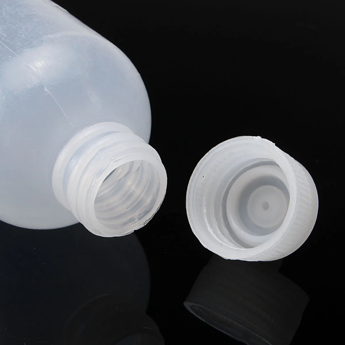 Squeeze Nozzle Bottle Reviews Online Ping 5pcs Set Jam Painting Squeeze Bottles With 35 Nozzles Cake Decor 50ml Family New 9 5x3 5cm Baking Pastry Tools