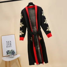 Европейская и американская женская одежда зима длинный рукав принт пчелы длинный вязаный кардиган