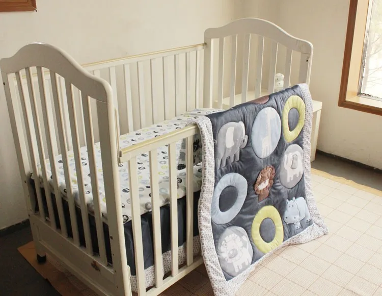Roupa de Cama do Bebê Conjunto de Cama Berço de Algodão Pára-choques + Duvet + Capa + Saia de Cama Bordado Algodão Berço Pára-choques 4 7 Pçs Kit 26 cama berço de algodão (4 pára-choques + duvet + capa + saia de cama)