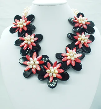 

2019-4-8-1652# Excellent! Black Natural stone.shell Flower Necklace