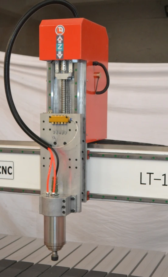 LINTCNC Высокая ось Z машина для резьбы по дереву cnc/дешевый деревянный фрезерный