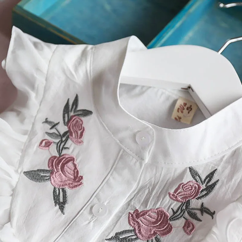 Hurave 2019 الصيف الكورية طفل الفتيات الملابس مجموعة الأطفال القلب قميص + القوس السراويل دعوى 2 pcs الاطفال الزهور القوس الملابس بدلة Hurave 2019 الصيف الكورية طفل الفتيات الملابس مجموعة الأطفال القلب قميص + القوس السراويل دعوى 2 pcs الاطفال الزهور القوس الملابس بدلة