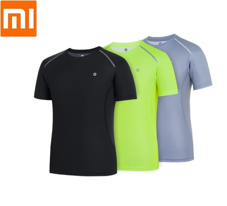 

New Quick-drying perspiration Short Sleeved Sports T shirt Light breathable Quick drying coat for man