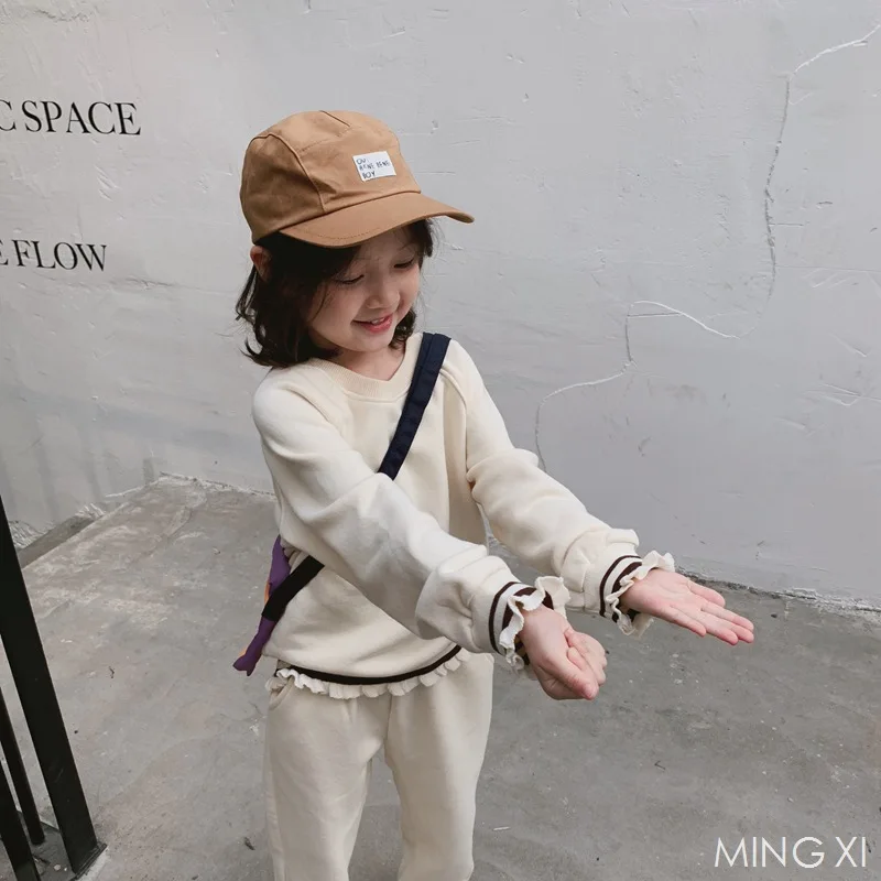 

2019 spring new children's clothing girls suit girls long-sleeved trousers two-piece spring thin section casual suit