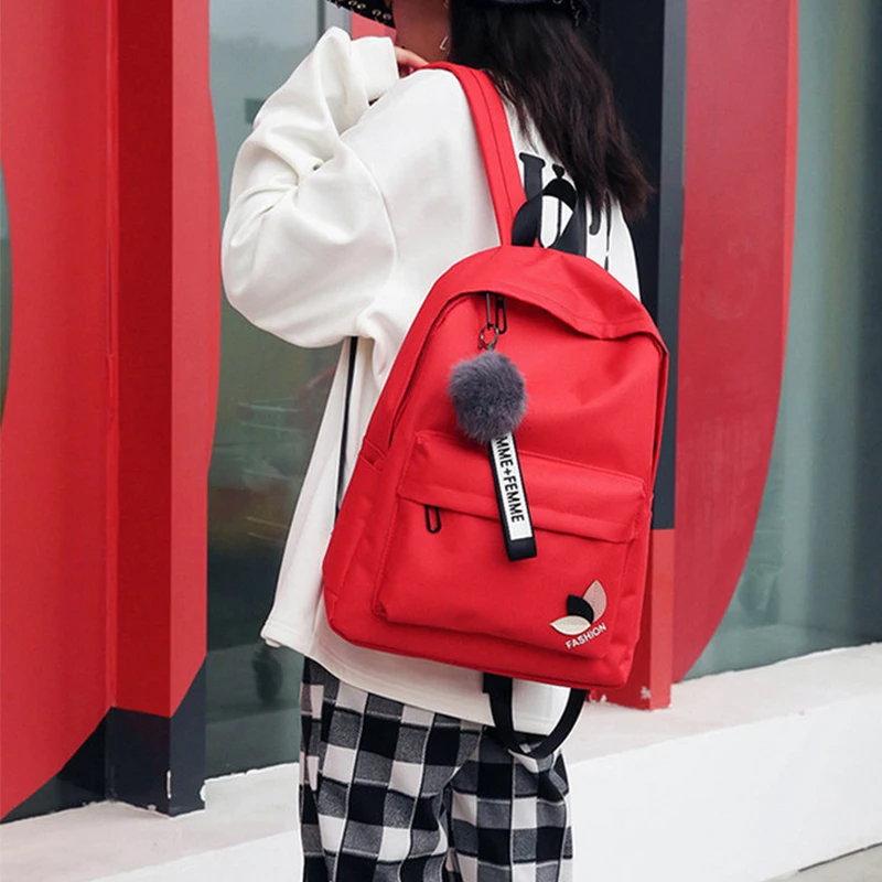 Billig Mode pelz ball mädchen rucksack für frauen 2018 teenager schul Hochschule wind Hohe schule student nylon druck zurück pack tasche