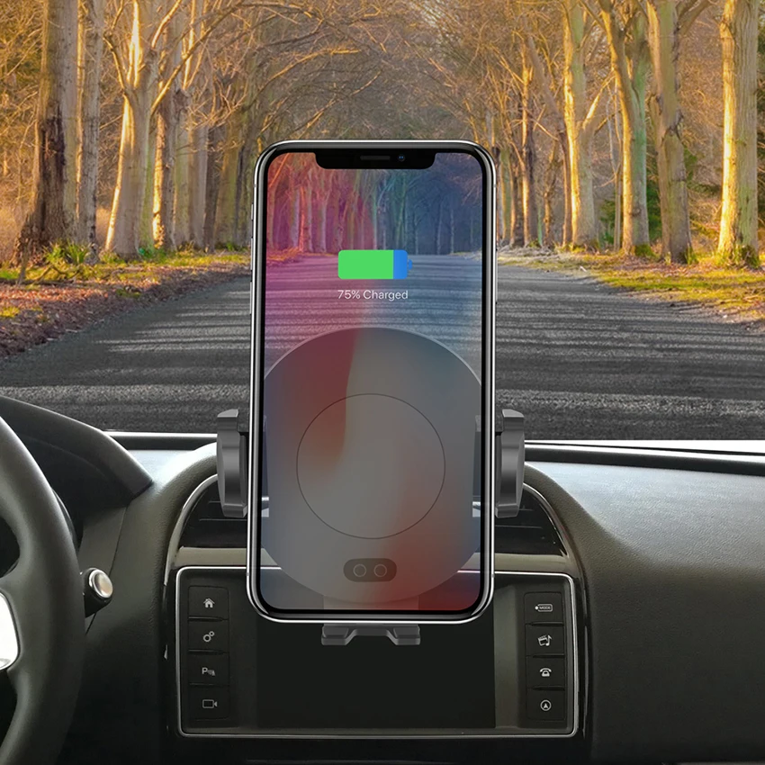 05Infrared Wireless Car Charger Qi Certified 10W 7.5W Fast Charging Mount