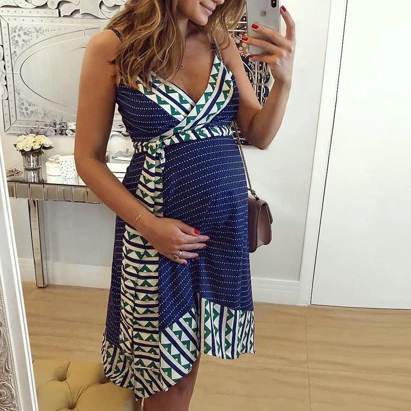 

2019 summer print halter maternity dress