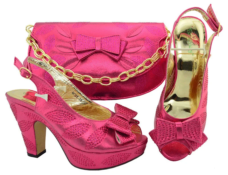 M005 FUCHSIA SIZE38-42 HEEL 10.5CM  0.9KG 198RMB