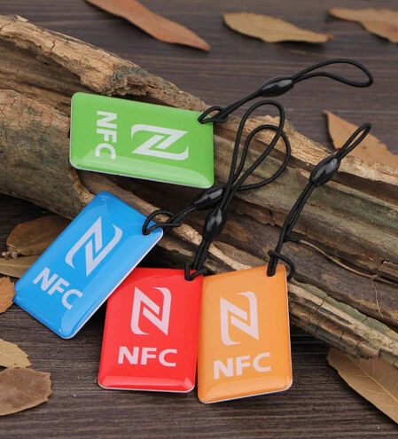 (4 шт/лот) Ntag216 NFC метки этикетка 13 56 МГц RFID смарт карта маркер брелок для всех Android