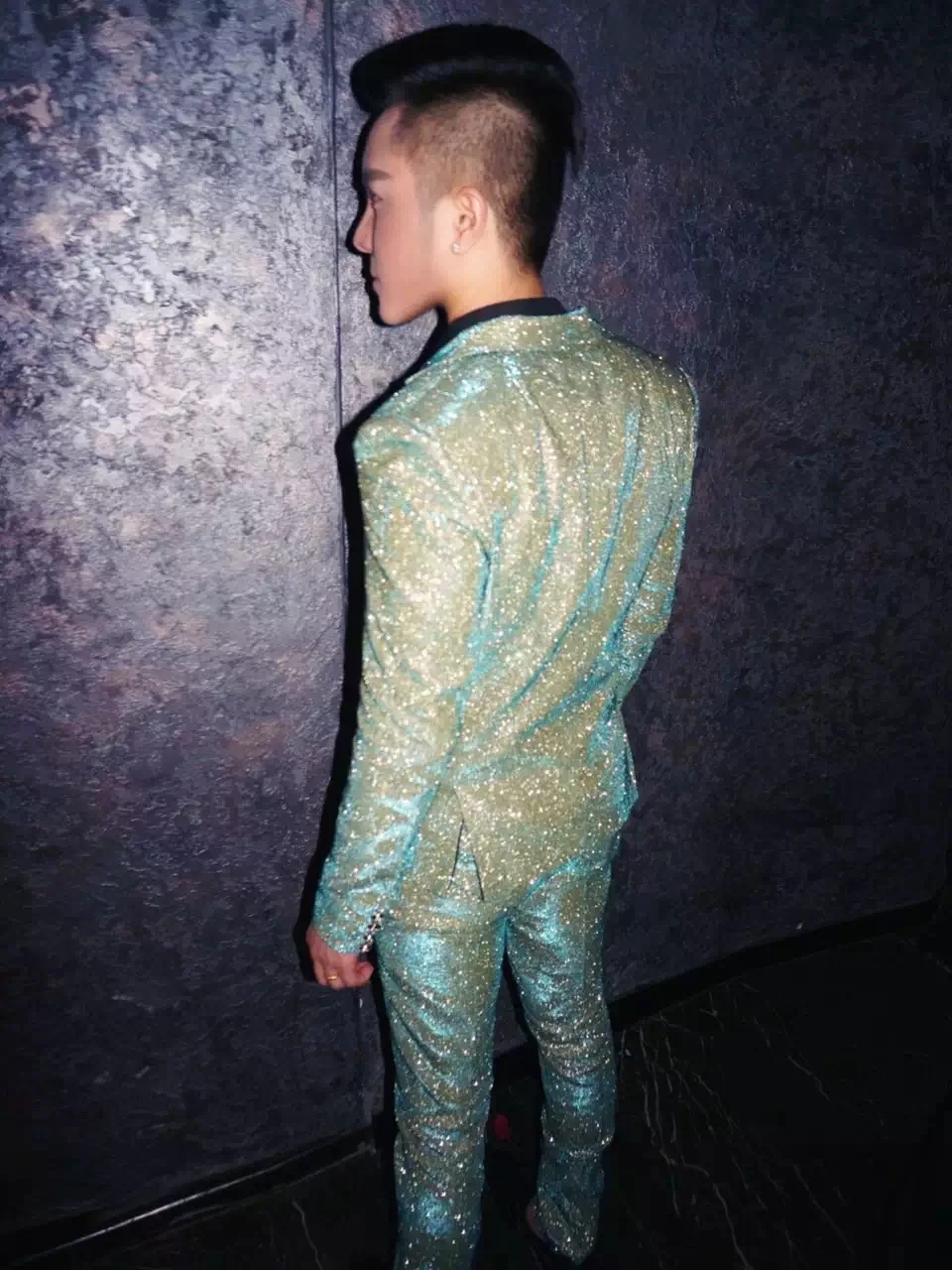 Fashion-Quality-Nightclub-Male-Singer-Blue-Green-Iridescence-Series-show-Suits-Costumes-Stage-show-performance-wear (1)