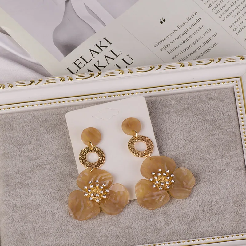 Vintage New Fashion Flower Resin Long Big Drop Earrings for Women Metal Dangling Crystal Acrylic Earrings Girls Jewelry Brincos (3)