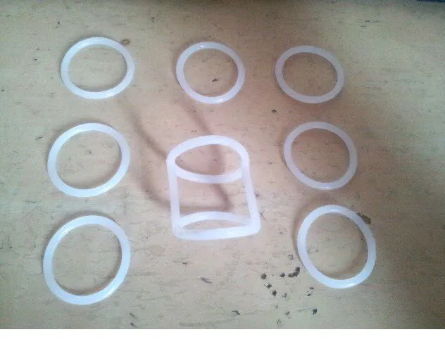 

2 beater rod + 30 O seal rings + 30 H seal rings For Soft Ice Cream Machine BQ333T
