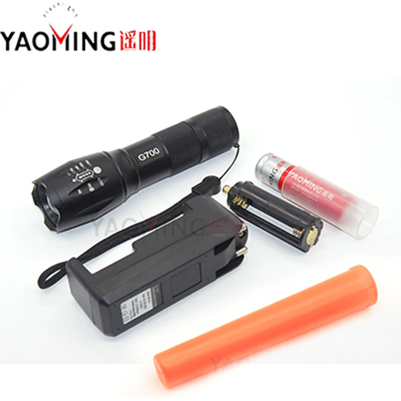 

Cree xm-l t6 led 10w rechargeable directing traffic wand flashlight zoomable torch lamp police flash light+18650 battery+charger